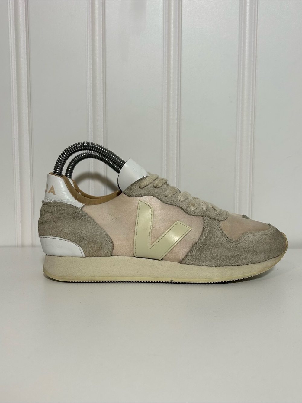 Veja trainer suede leather lace sneakers